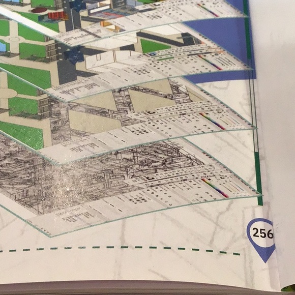 2021 Guinness World Records hardcover book, EUC - Picture 7 of 8